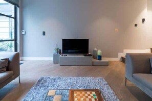 House | 2 bedrooms, Internet