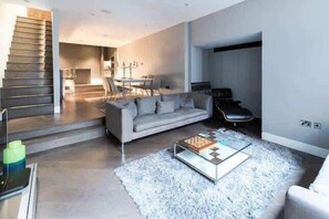 House | 2 bedrooms, Internet