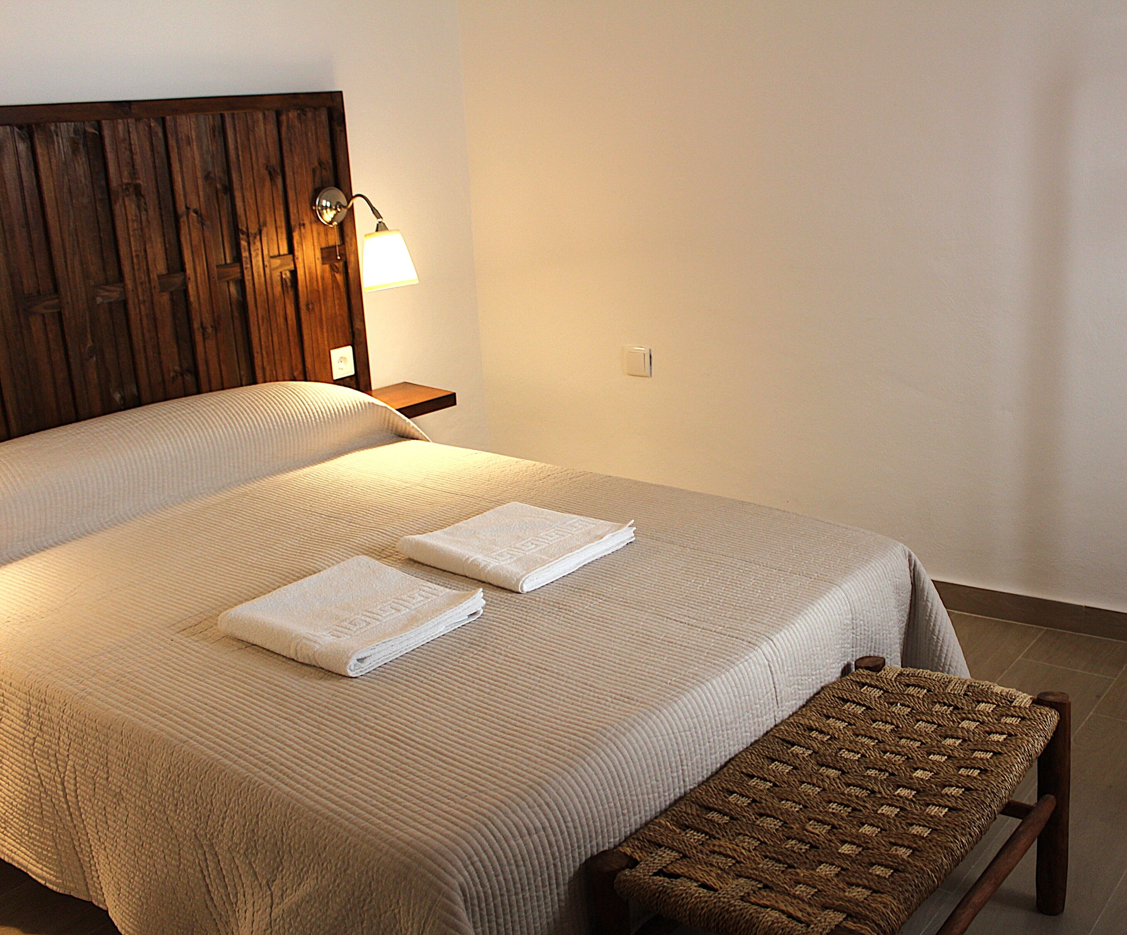 2 makuuhuonetta, Wi-Fi, vuodevaatteet