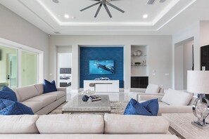 Living area - The Flamingo Lounge - Ten Bedroom House, Sleeps 24 (Kissimmee)