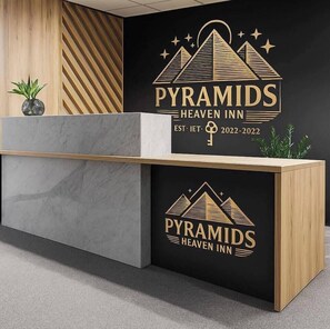 Aerial view - Pyramids heavin inn (Giza)