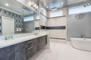 Shower, towels