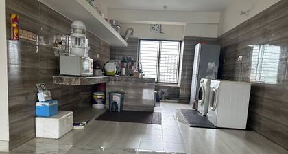Wonderful 3-bedroom specious apartment with AC in West Khulshi,Chittagong