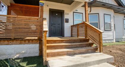 Masters Retreat + Private Golf Lounge