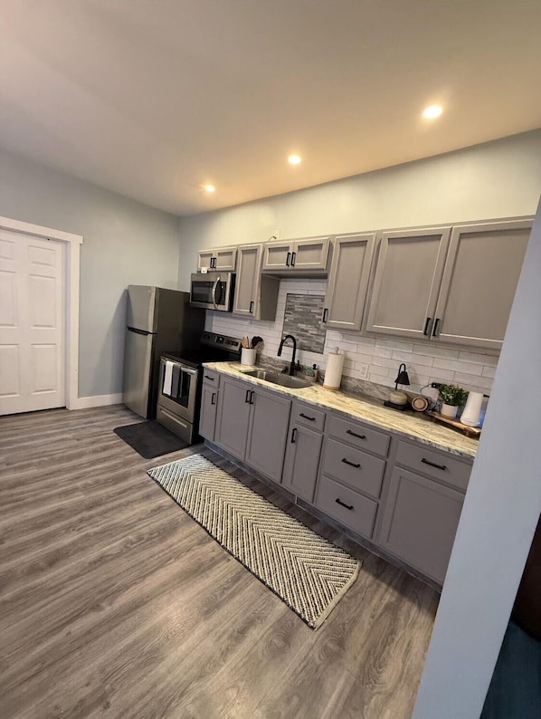 Microwave, oven, stovetop