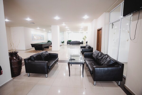 Lobby sitting area - Sun Palace Hotel - All Inclusive (Sunny Beach)