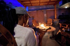 Property grounds - Nanyori 3 BDR APT: Wi-Fi, Hot tub, Firepit, Games + all 3 units (Arusha Region)