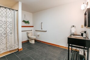 Studio, Roll-in Shower, Pets Allowed | Bathroom | Towels, toilet paper