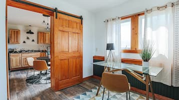 Suite, 1 King Bed with Sofa bed, Kitchen | In-room safe, desk, laptop workspace, free WiFi