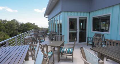Flamingo Adventures Lodge