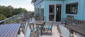 Flamingo Adventures Lodge