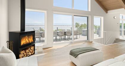 Spectacular Saint Lawrence River Views