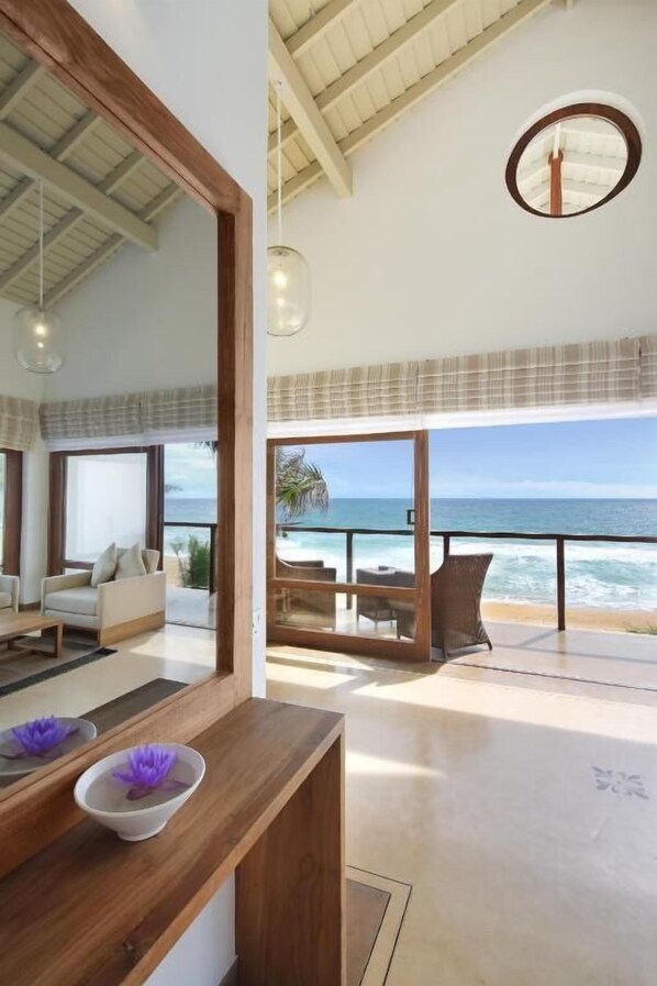 غرفة رئاسية مزدوجة - بشرفة - بمنظر للمحيط | المنشأة من الداخل