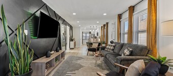 Unwind in our bold + stylish 4BR, 2BA DC gem!