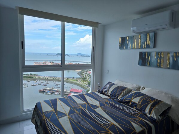 1 bedroom, iron/ironing board, Internet, bed sheets - The Sands Balboa Avenue (Panamá)