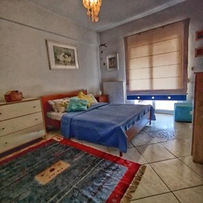 1 habitación, wifi y ropa de cama