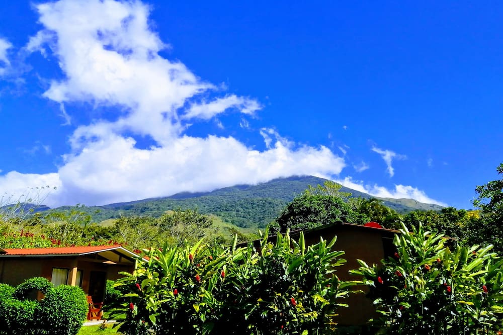 LUMARA LODGE