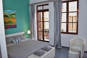 1 bedroom, iron/ironing board, internet, bed sheets