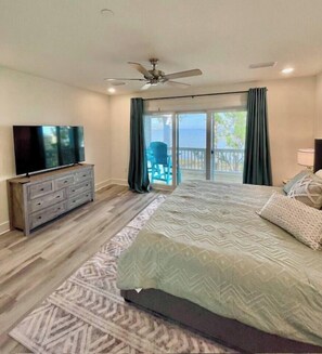 2 室のベッドルーム、アイロン / アイロン台、WiFi、ベッドシーツ