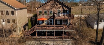 Lake It Easy 3 Level Home