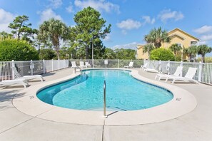 Beheizter Pool