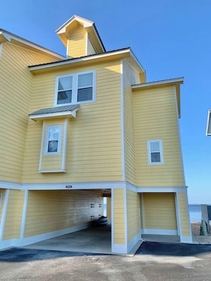 Exterior - Seaclusion: Calming Waterfront Unit with 2 Kayaks! (Pensacola)