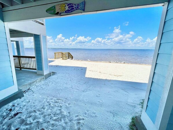 Property grounds - Serenita Ora: Quiet Waterfront Unit with 2 Kayaks! (Pensacola)