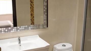 Towels, soap, shampoo, toilet paper