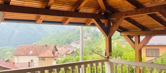 Quaint 2-bedroom house in charming Konjic