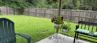 Entire home 3 bed, 2 bath. Near FORT GORDON, great location for The MASTERS.