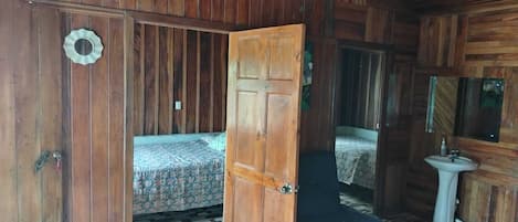 3 bedrooms, WiFi