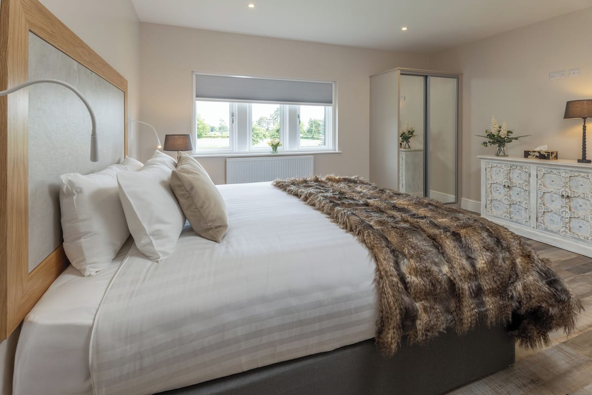 Standard Apartment, Multiple Beds, Non Smoking, Kitchen (View)