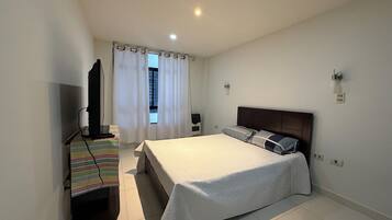 1 Schlafzimmer, Internetzugang, Bettwäsche