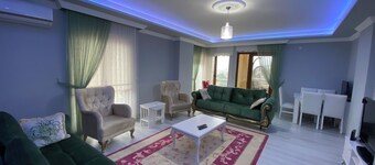 1 apartment for rent with sea, nature and city views