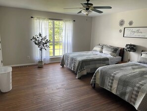 2 bedrooms, WiFi, bed sheets