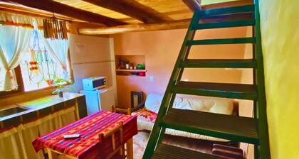 Cabin 2 in Cerro San Martin| Sleeps 4| The heart of the Quebrada| Maimará, Jujuy