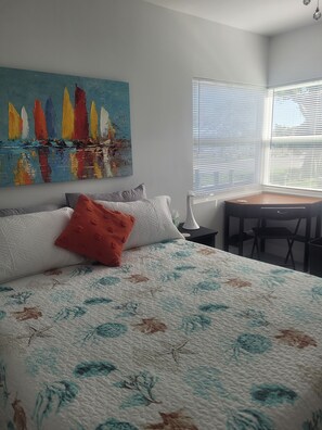 2 bedrooms, desk, iron/ironing board, free WiFi