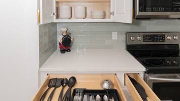 Microwave, oven, stovetop, dishwasher