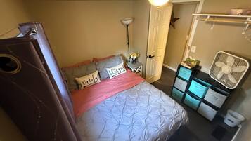 2 Schlafzimmer, Bügeleisen/Bügelbrett, kostenloses WLAN, Bettwäsche