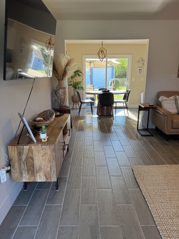 Smart TV, books, music library