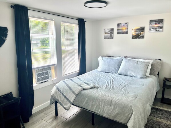 2 chambres, fer et planche à repasser, accès au Wi-Fi (inclus)