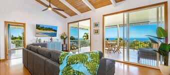 STVR Home - Kona’s Cozy Retreat - 4Bd/3Bath/Sleep 12/Pool with AC