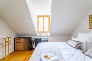 Bügeleisen/Bügelbrett, kostenloses WLAN, Bettwäsche