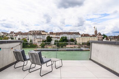 Casa Rheinblick - Apartment D - 3BR Penthouse with Rooftop Terrace