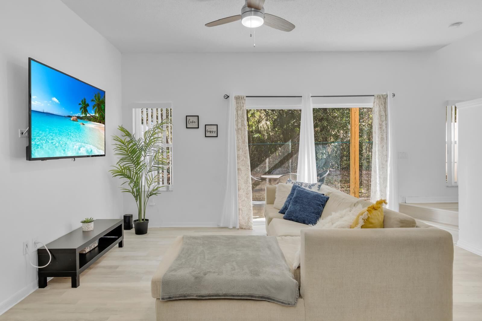 Luxury 3 Bedroom Town House In Gated Community In Kissimmee, Fl - Kissimmee, FL