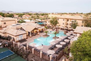 Pool - Hilton Villa Mirage 2-bedroom hotel in charming Scottsdale for Phoenix Open (Scottsdale)