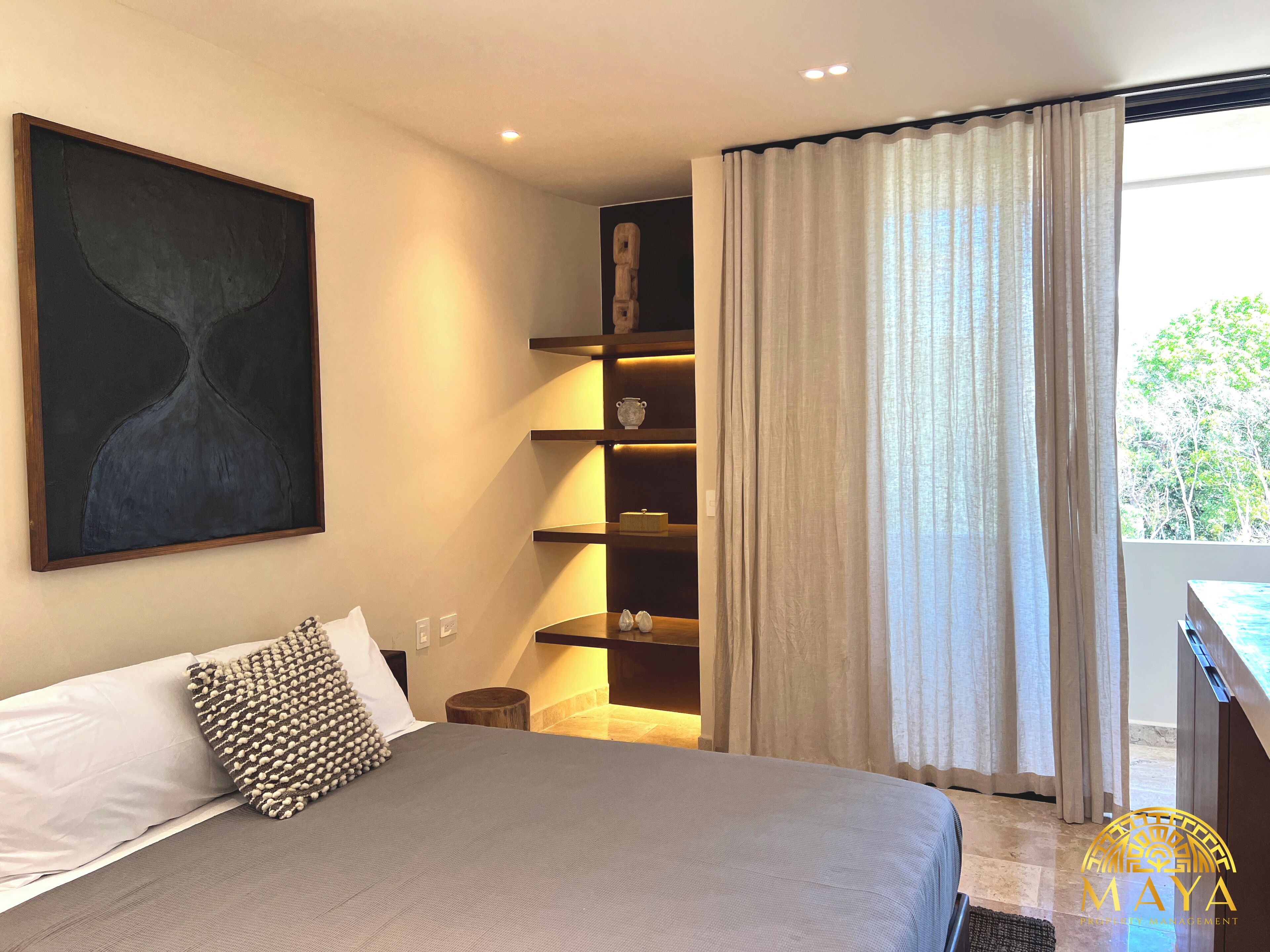 In-room safe, iron/ironing board, free WiFi