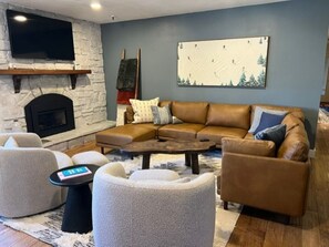 Téléviseur connecté, foyer