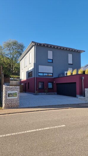 Exterior - In the middle of Saarland (Heusweiler)