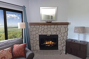 スマートテレビ、暖炉